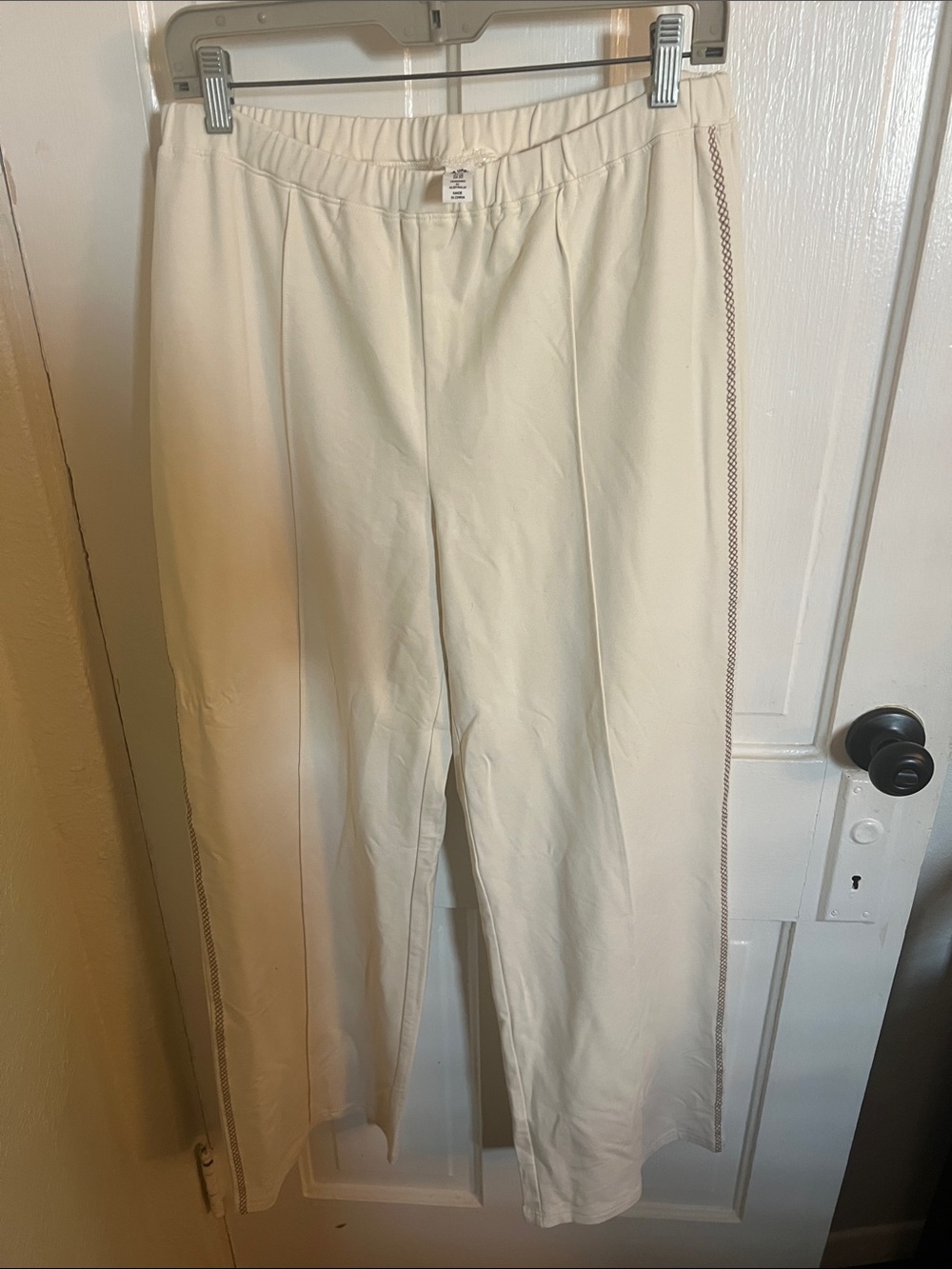 The Upside Cream Pull-On Sweatpants with Side Stitch